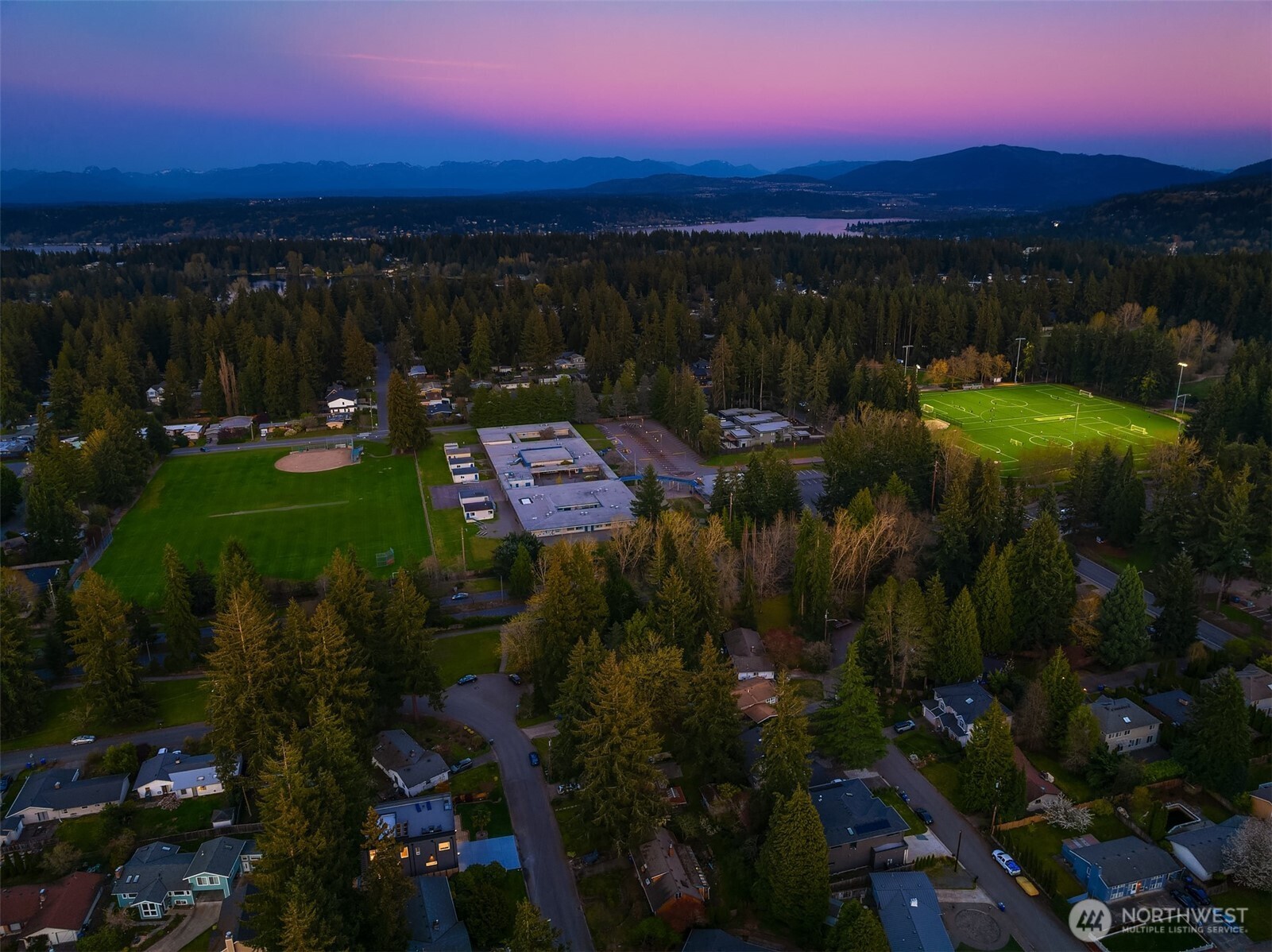 14614 SE 20th Street , Bellevue, WA 98007