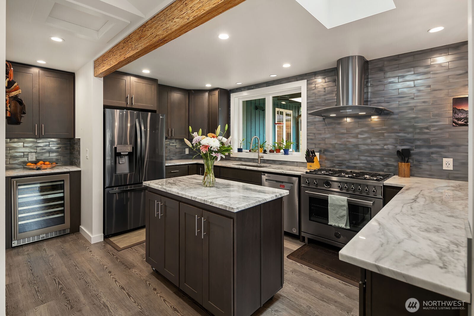 14614 SE 20th Street , Bellevue, WA 98007