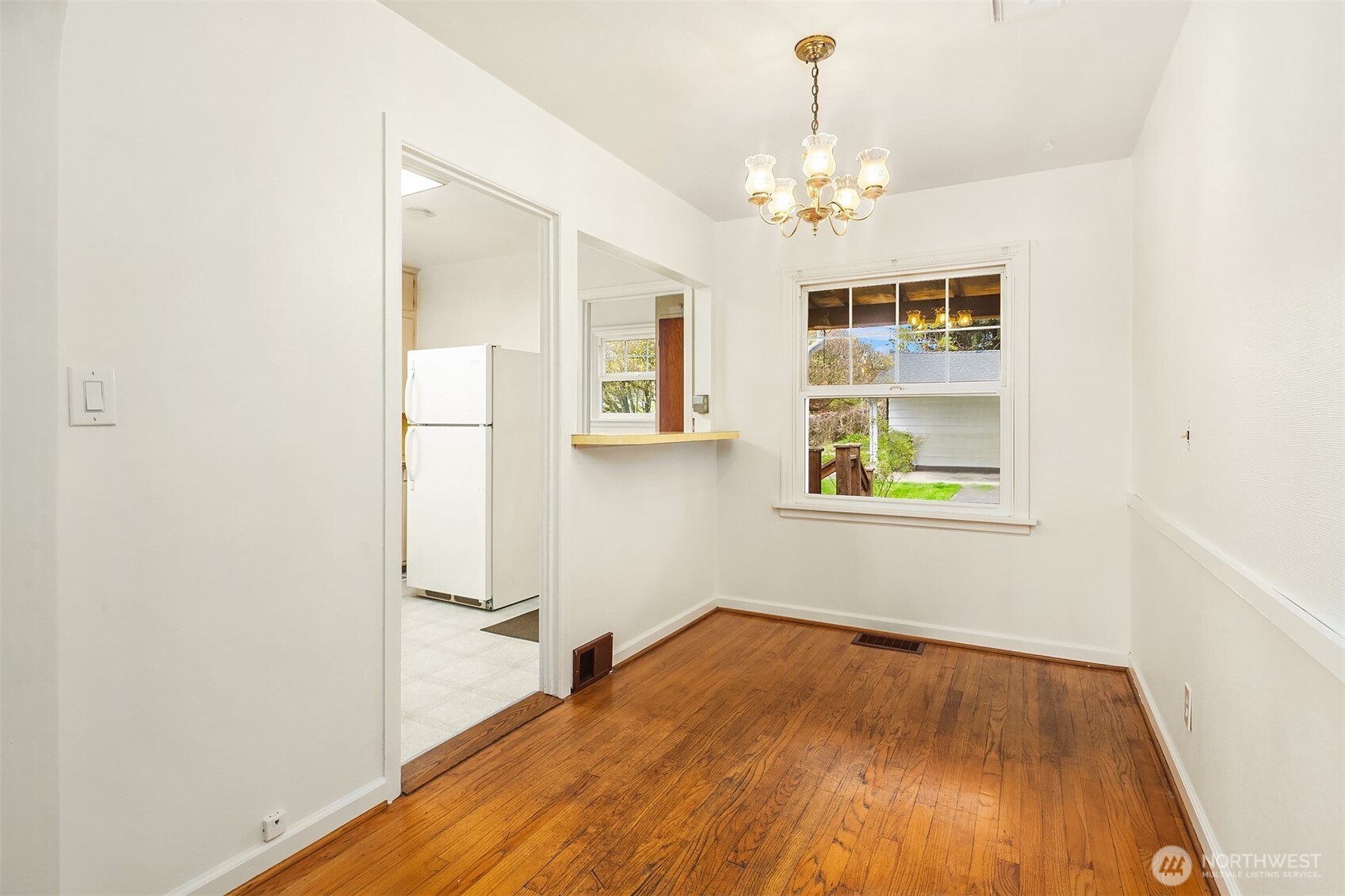 2230 Oakes Avenue , Everett, WA 98201