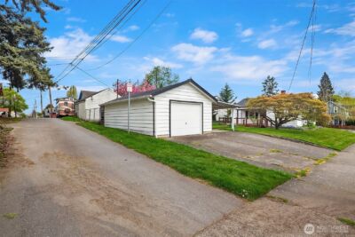 2230 Oakes Avenue , Everett, WA 98201 - Photo 27