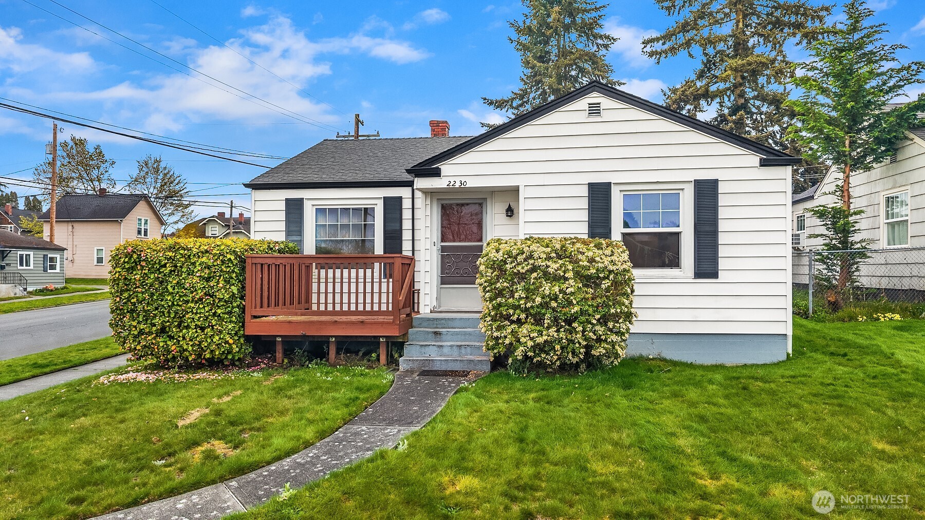2230 Oakes Avenue , Everett, WA 98201