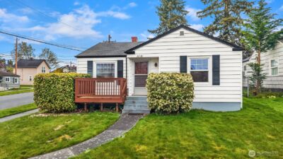 2230 Oakes Avenue , Everett, WA 98201 - Photo 5
