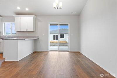601 Kent Avenue , Royal City, WA 99357 - Photo 4