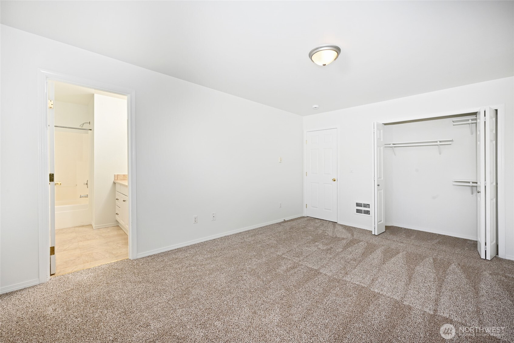 6411 Broadway , Everett, WA 98203