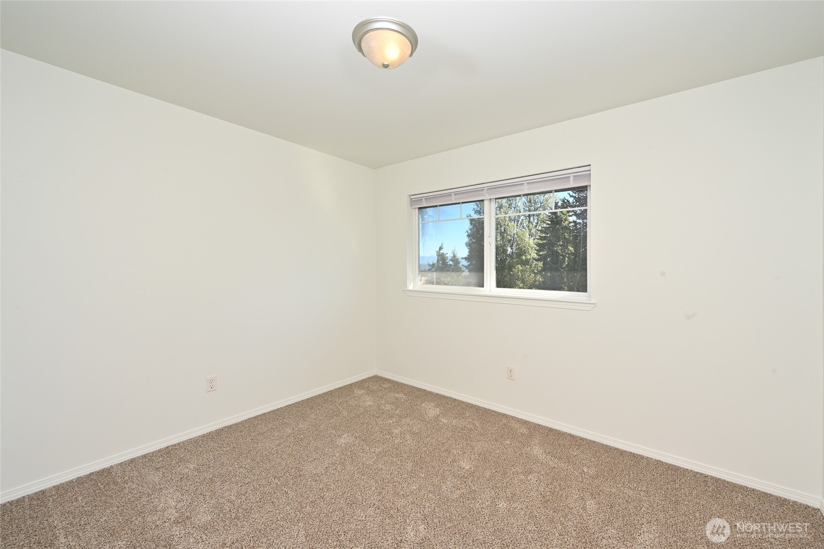 6411 Broadway , Everett, WA 98203