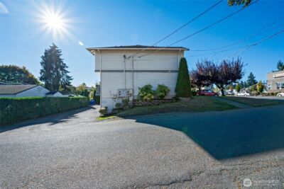 6411 Broadway , Everett, WA 98203 - Photo 32
