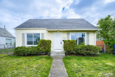 3216 S 72nd Street , Tacoma, WA 98409