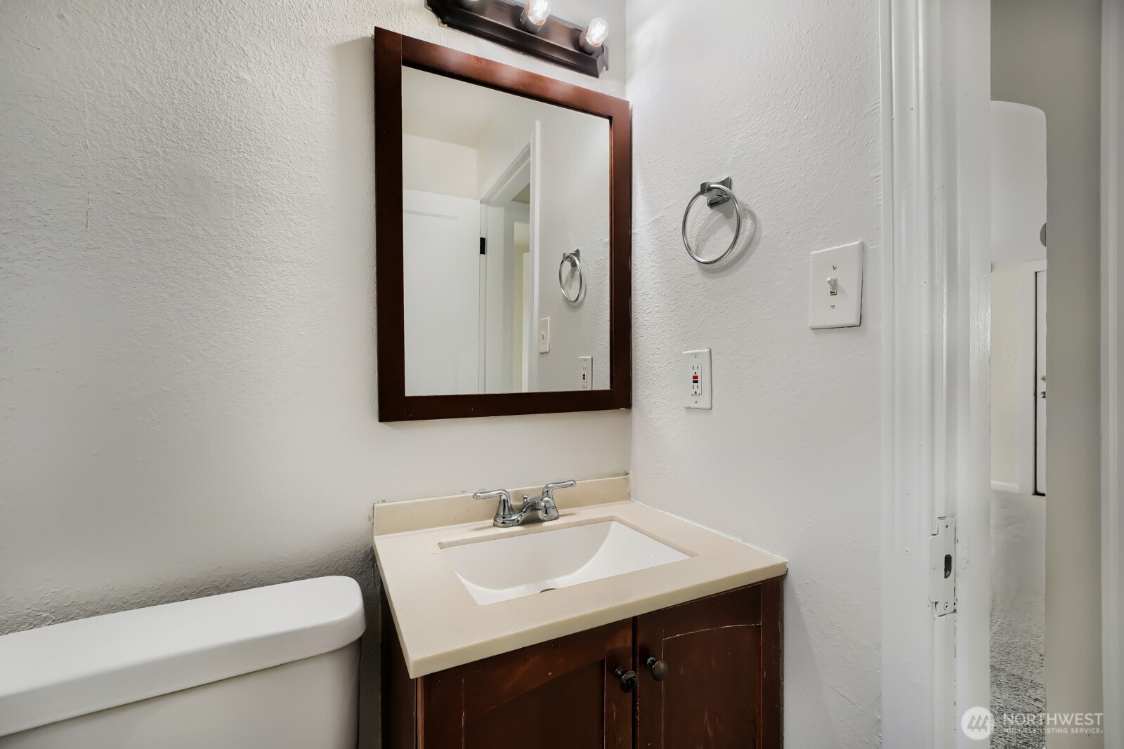 3216 S 72nd Street , Tacoma, WA 98409