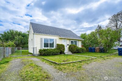 3216 S 72nd Street , Tacoma, WA 98409 - Photo 2