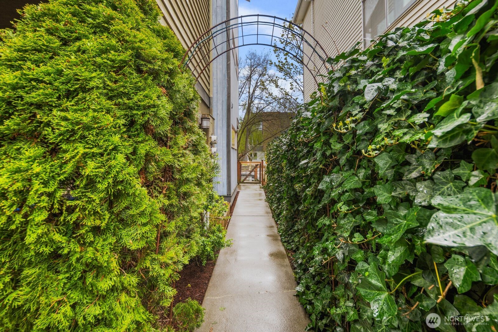 5937 California Avenue SW #C, Seattle, WA 98136