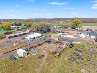 1104 Dobson Road E, Odessa, WA 99159 - Photo 32