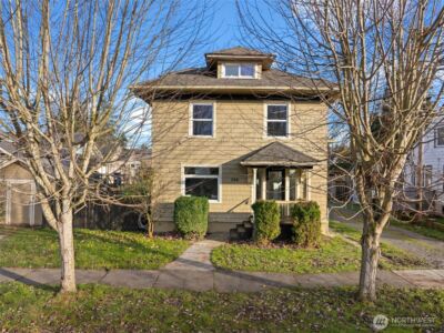 709 S Cedar Street , Tacoma, WA 98405