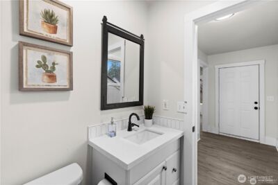 709 S Cedar Street , Tacoma, WA 98405 - Photo 18