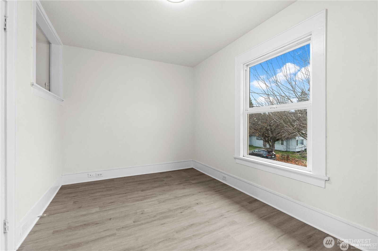 709 S Cedar Street , Tacoma, WA 98405