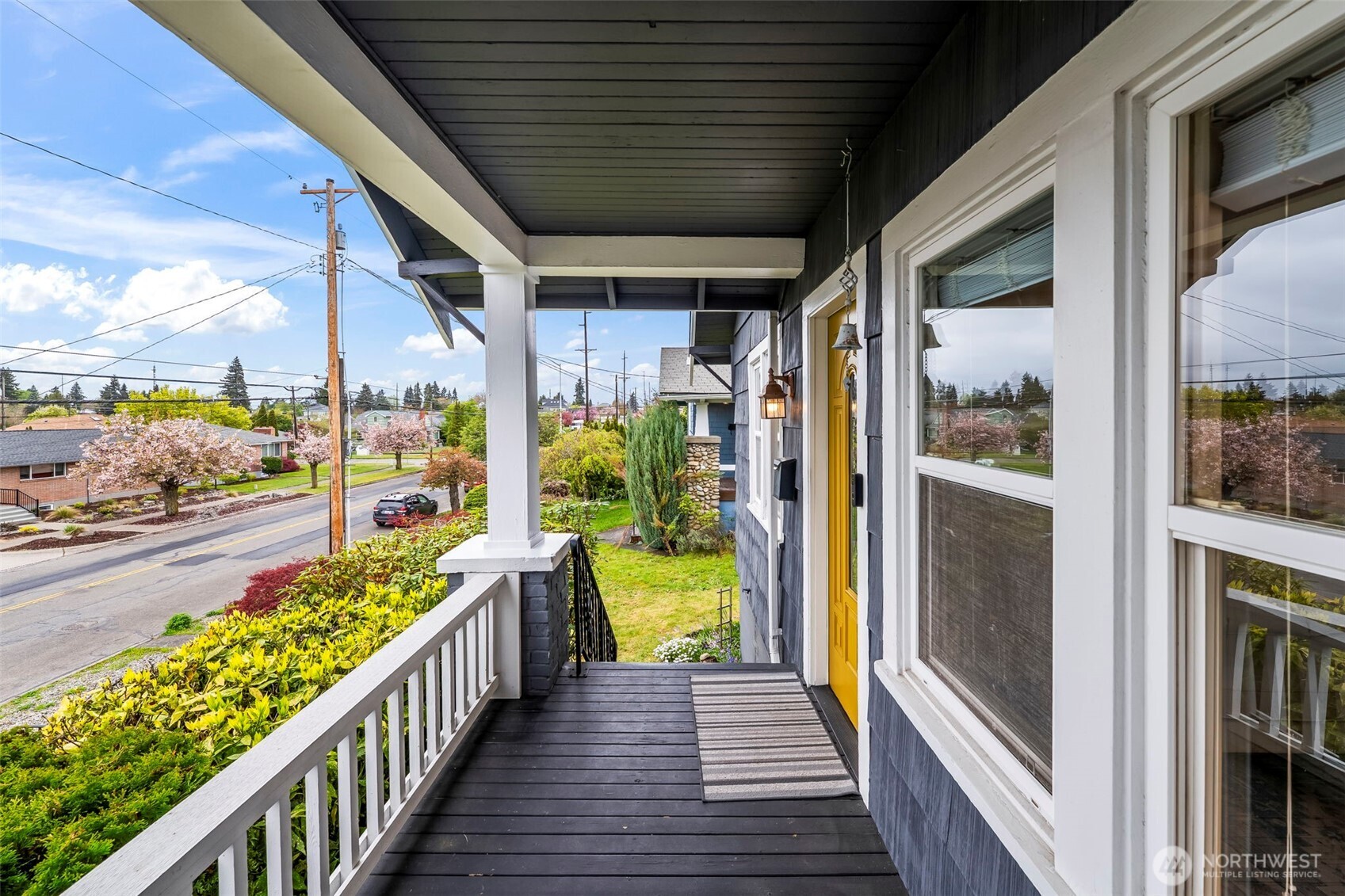 1403 N Proctor Street , Tacoma, WA 98406