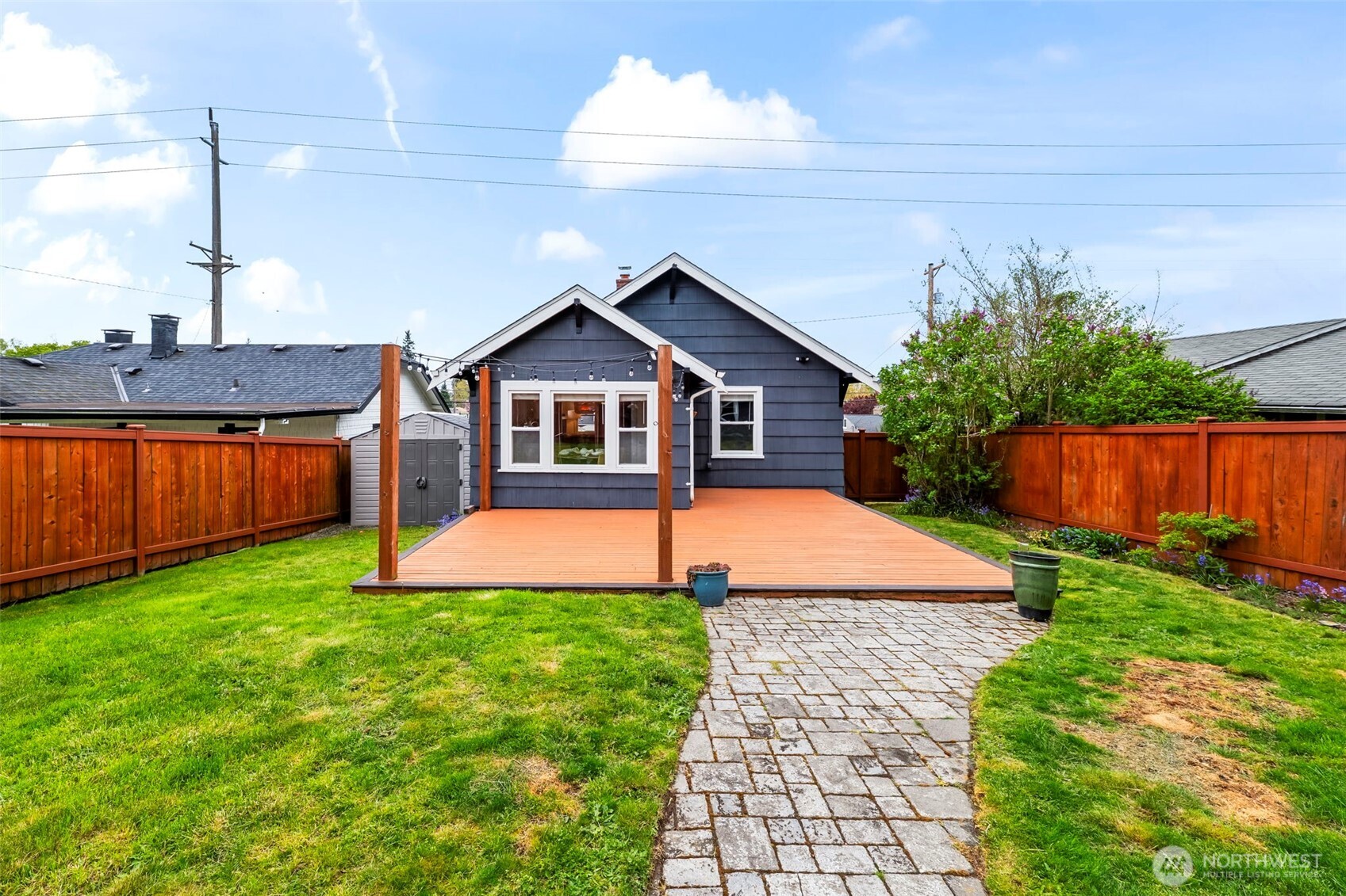 1403 N Proctor Street , Tacoma, WA 98406