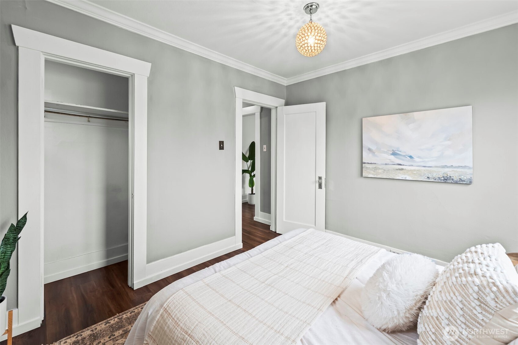 1403 N Proctor Street , Tacoma, WA 98406