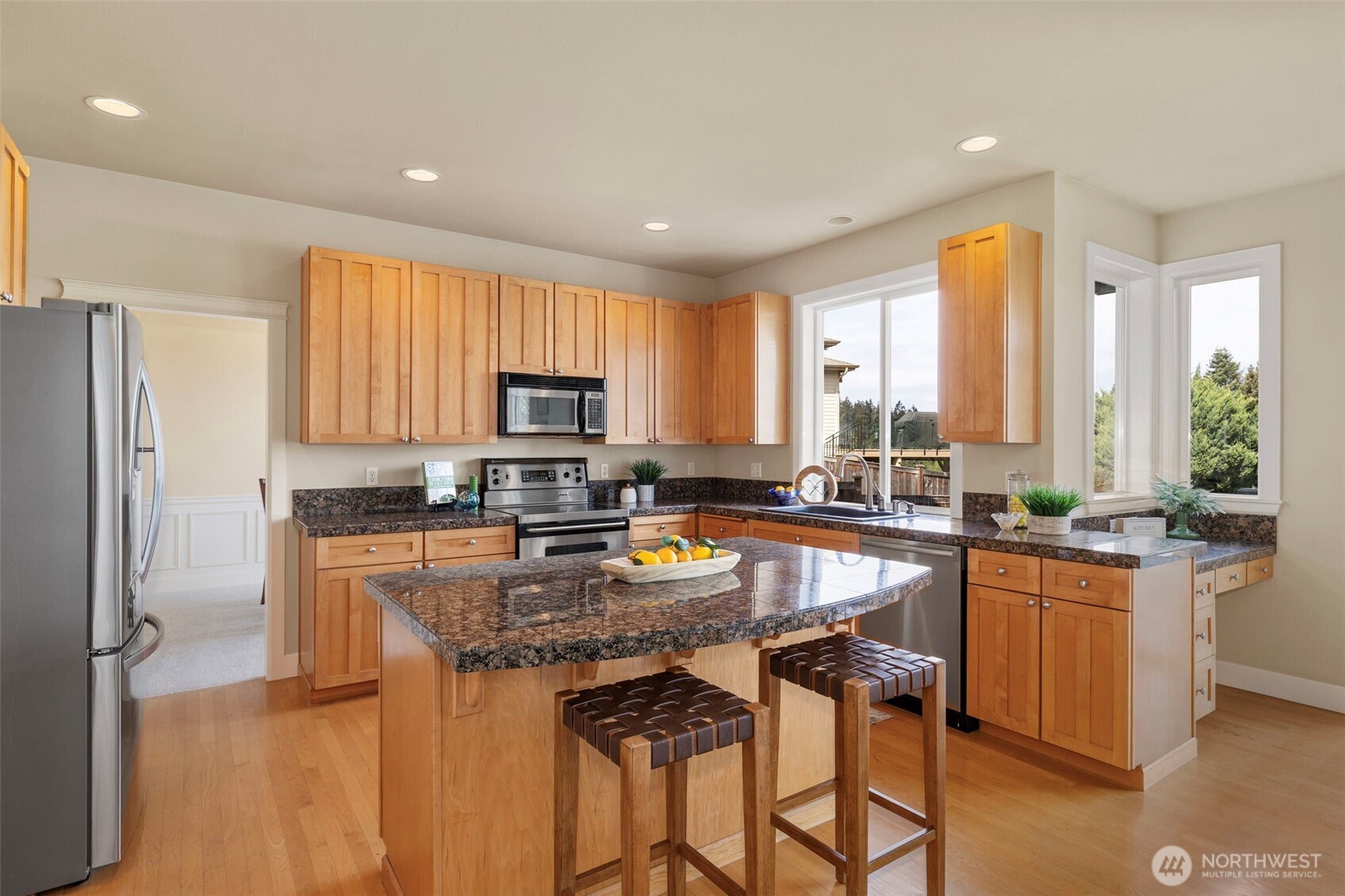 11560 NE Skyward Loop , Kingston, WA 98346