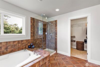 11560 NE Skyward Loop , Kingston, WA 98346 - Photo 24
