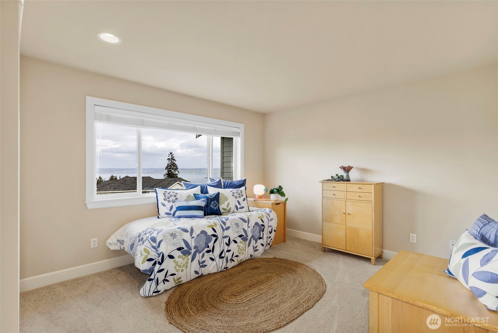 11560 NE Skyward Loop , Kingston, WA 98346