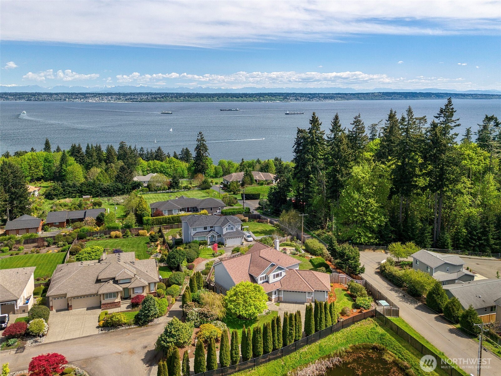11560 NE Skyward Loop , Kingston, WA 98346