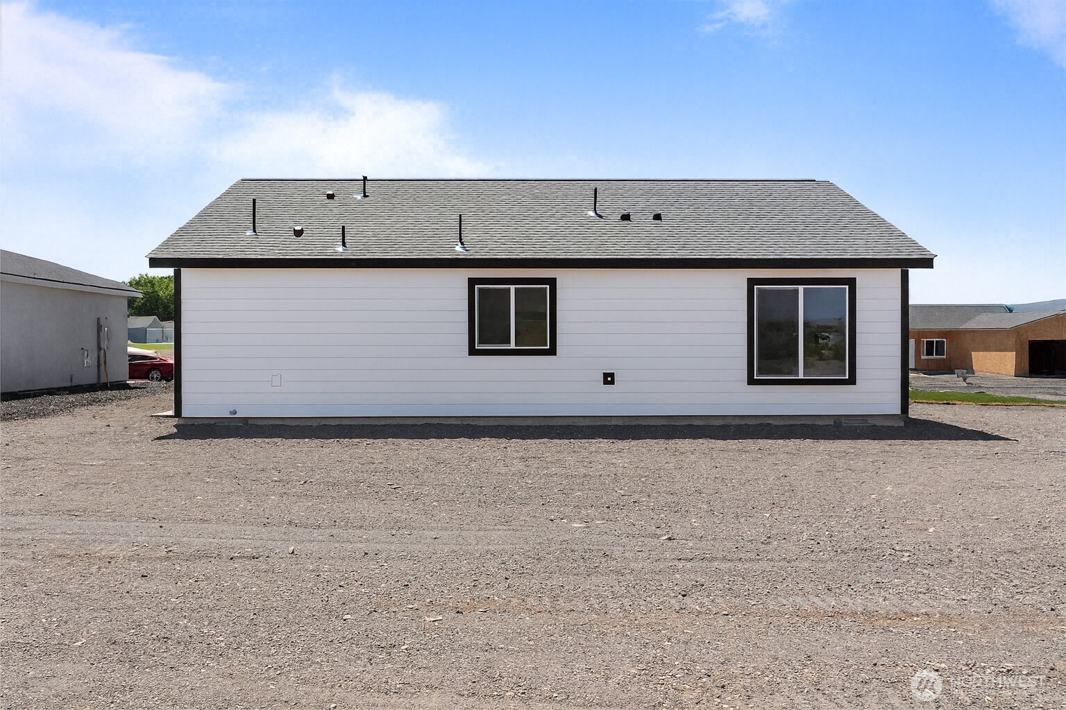 227 Poplar Street NE, Royal City, WA 99357