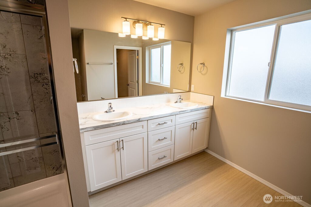 591 Karen Avenue , Royal City, WA 99357