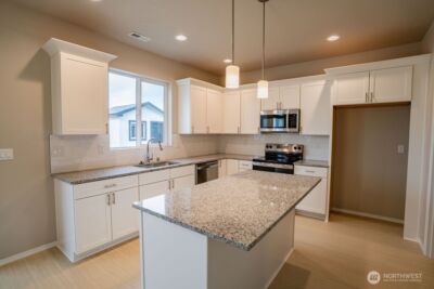 591 Karen Avenue , Royal City, WA 99357 - Photo 10