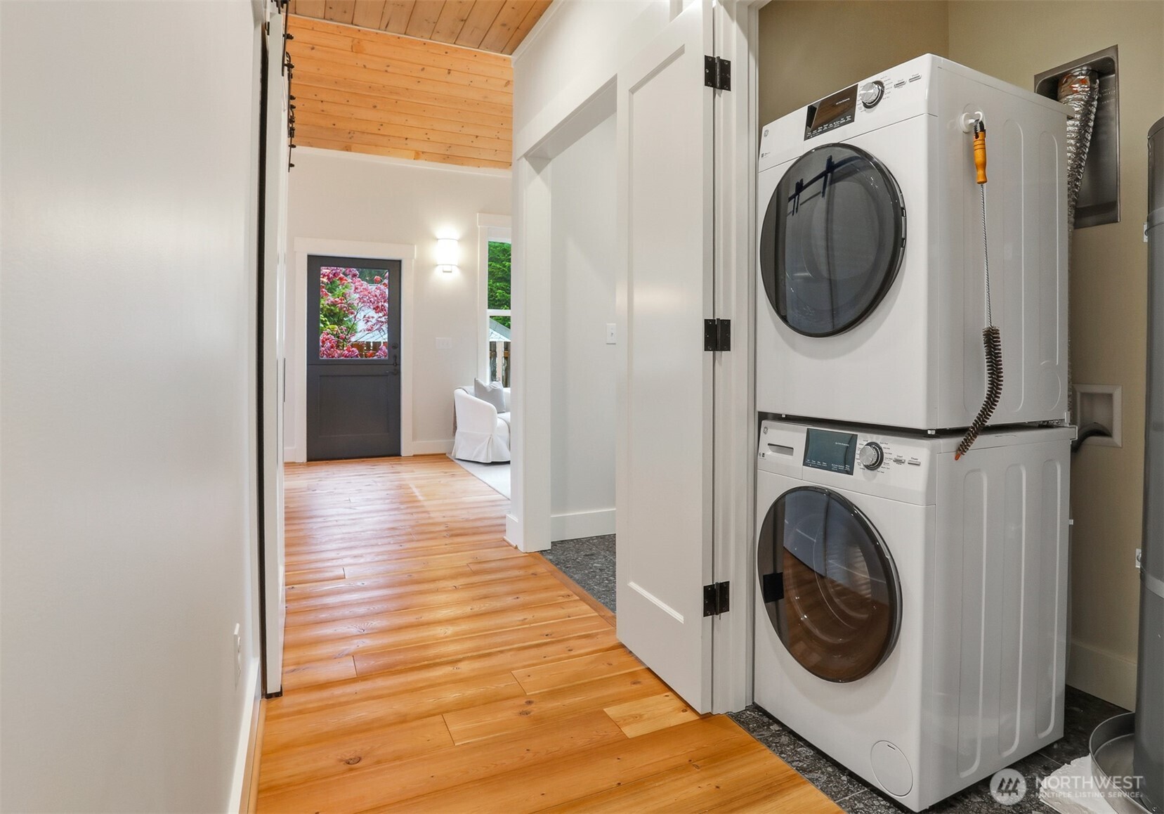 2327 NE 127th Street #B, Seattle, WA 98125