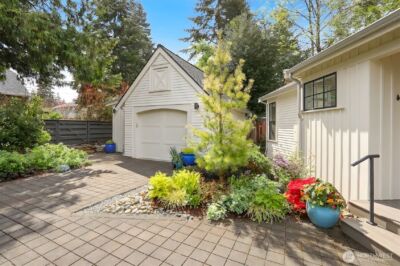 2327 NE 127th Street #B, Seattle, WA 98125 - Photo 36