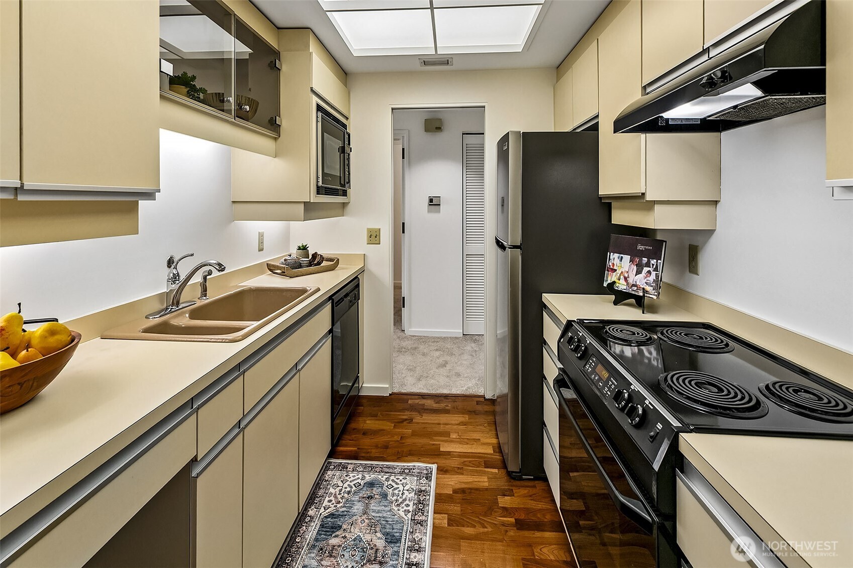 1301 Spring Street #5C, Seattle, WA 98104