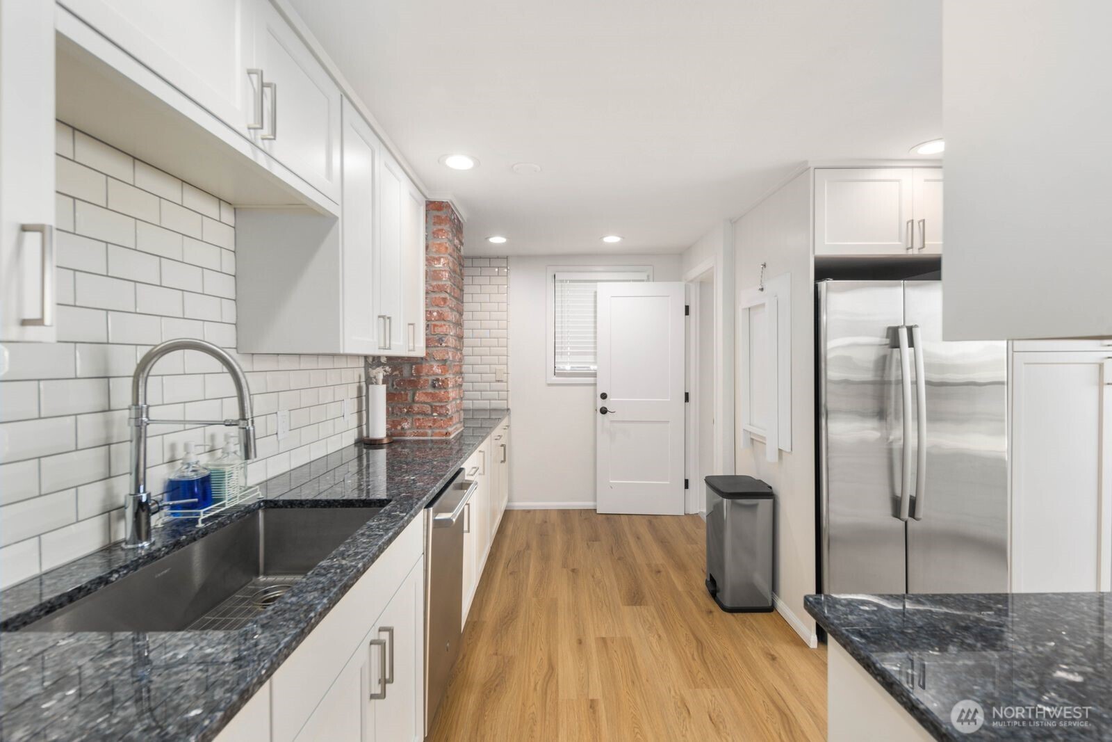 7132 34th Avenue SW, Seattle, WA 98126