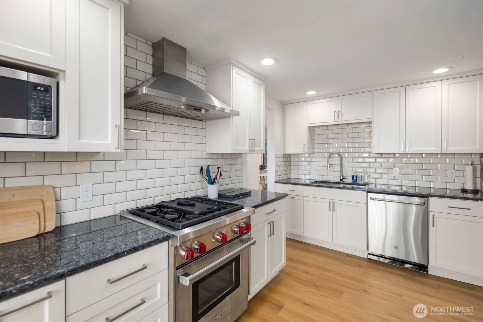 7132 34th Avenue SW, Seattle, WA 98126