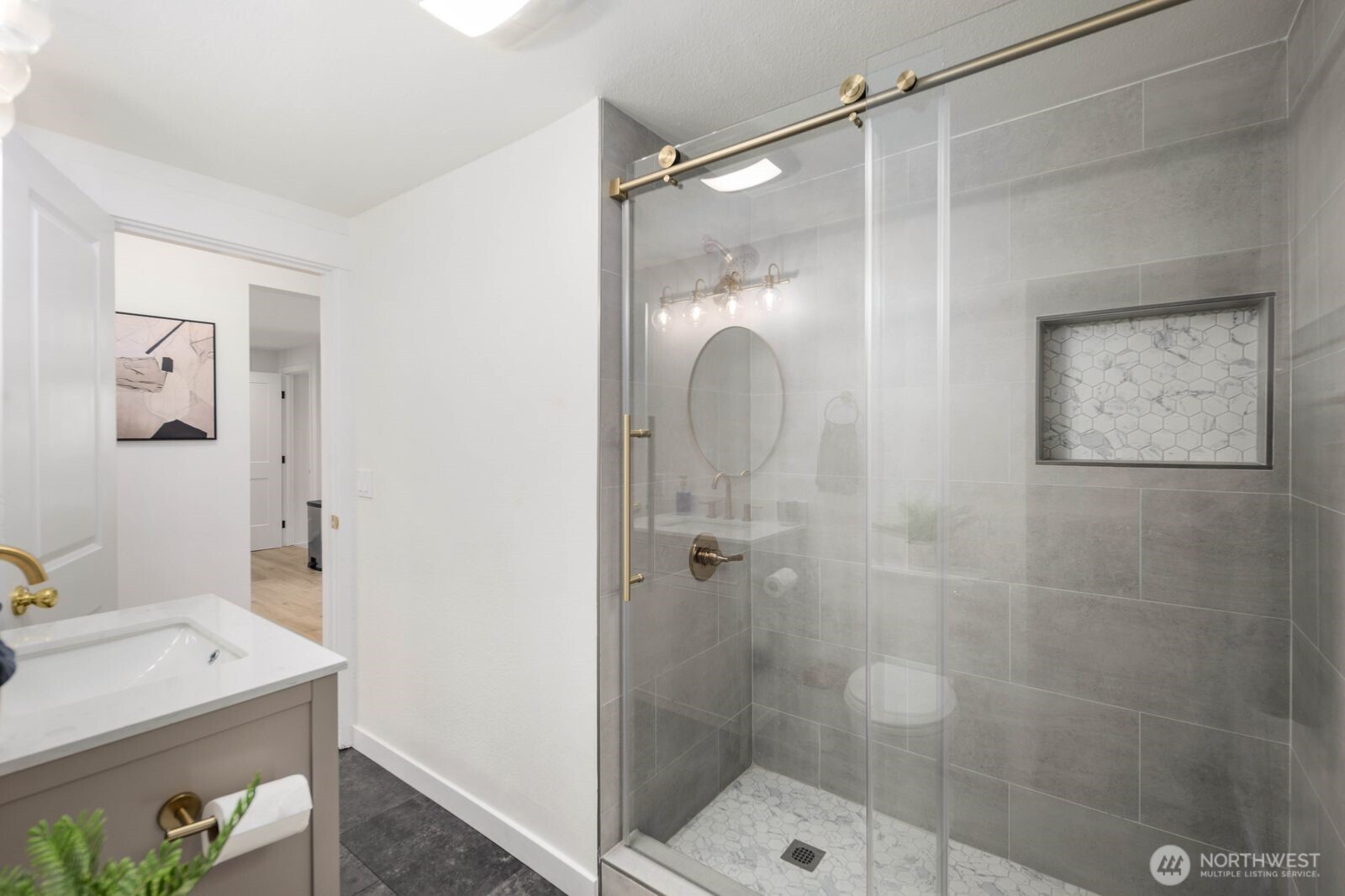 7132 34th Avenue SW, Seattle, WA 98126