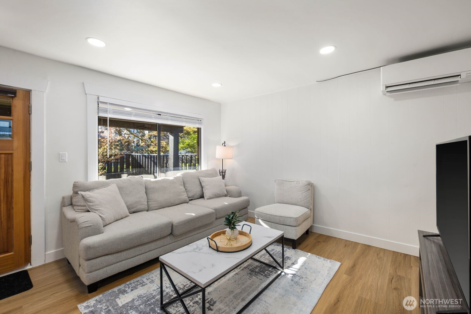 7132 34th Avenue SW, Seattle, WA 98126