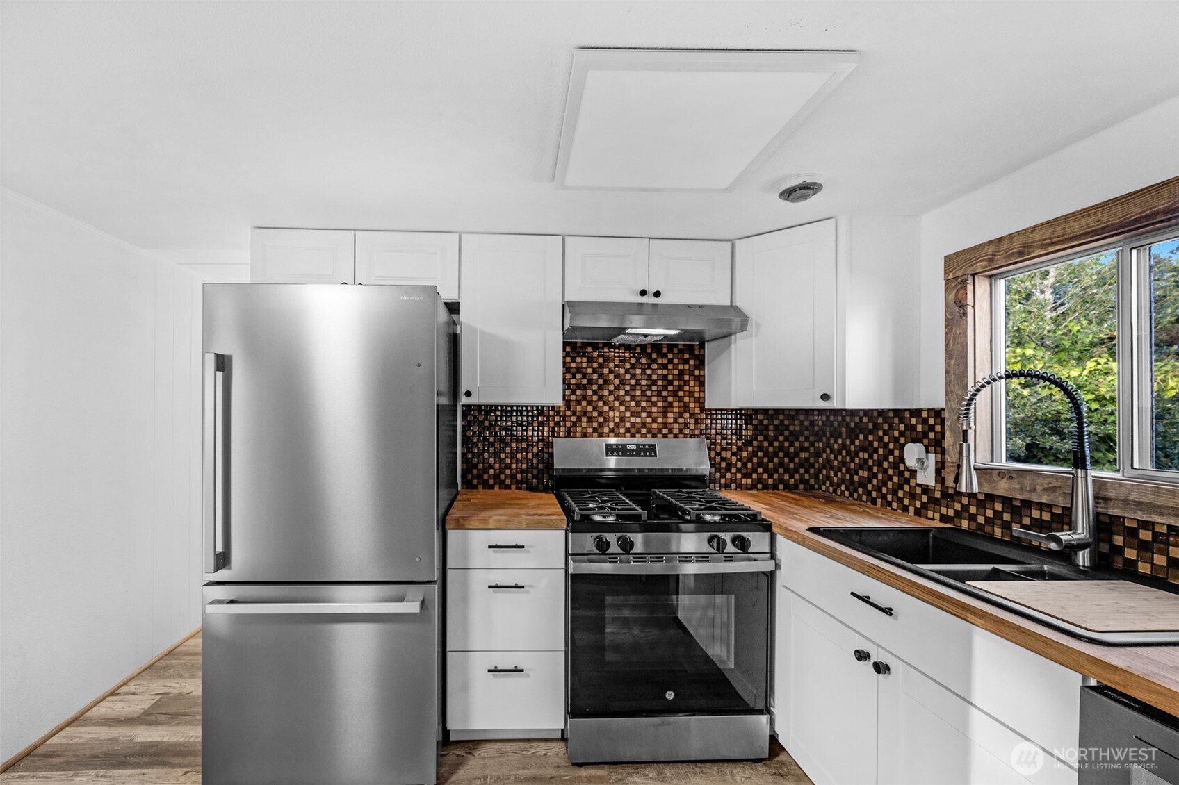 14322 Admiralty Way #8, Lynnwood, WA 98087