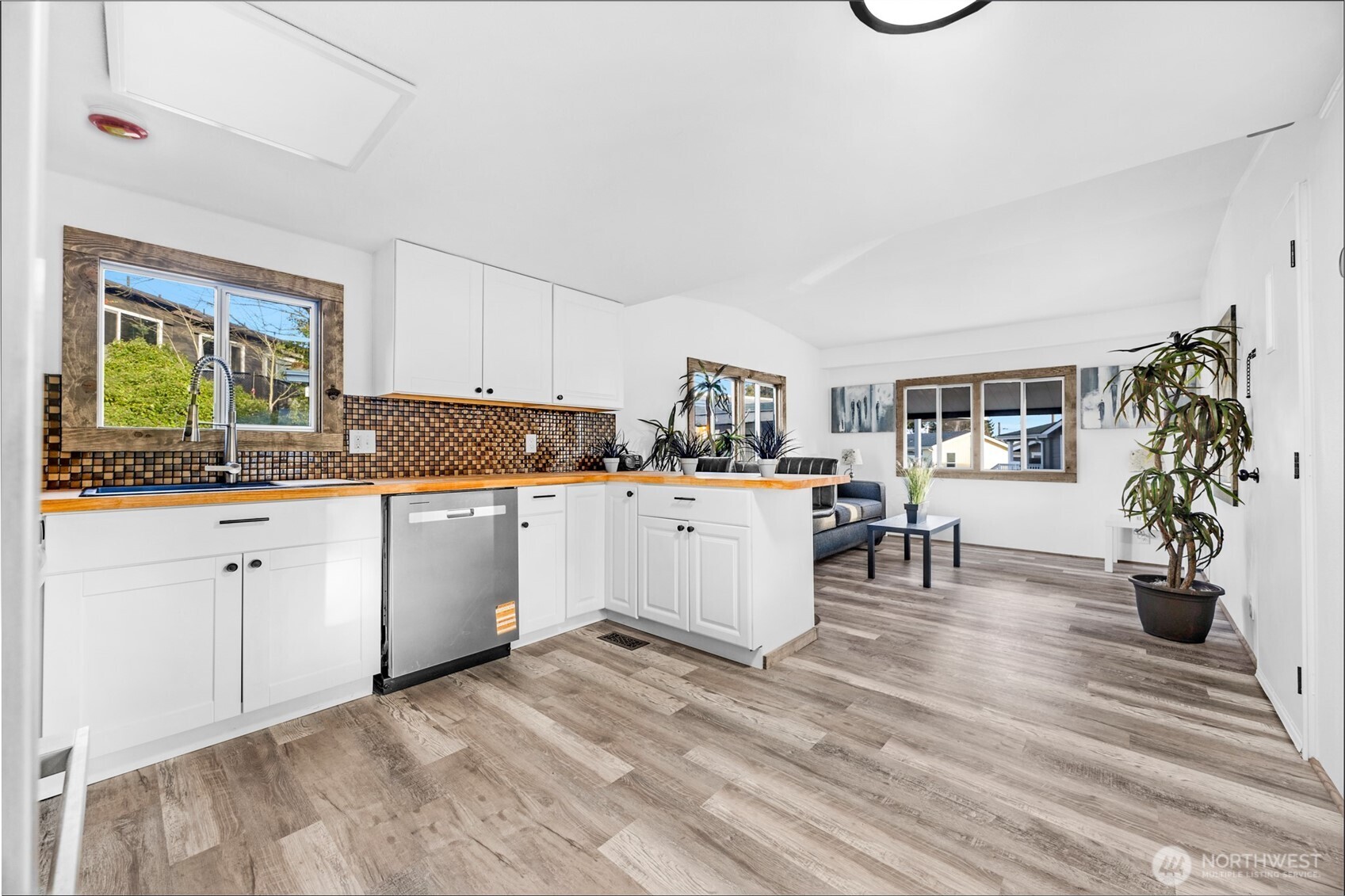 14322 Admiralty Way #8, Lynnwood, WA 98087