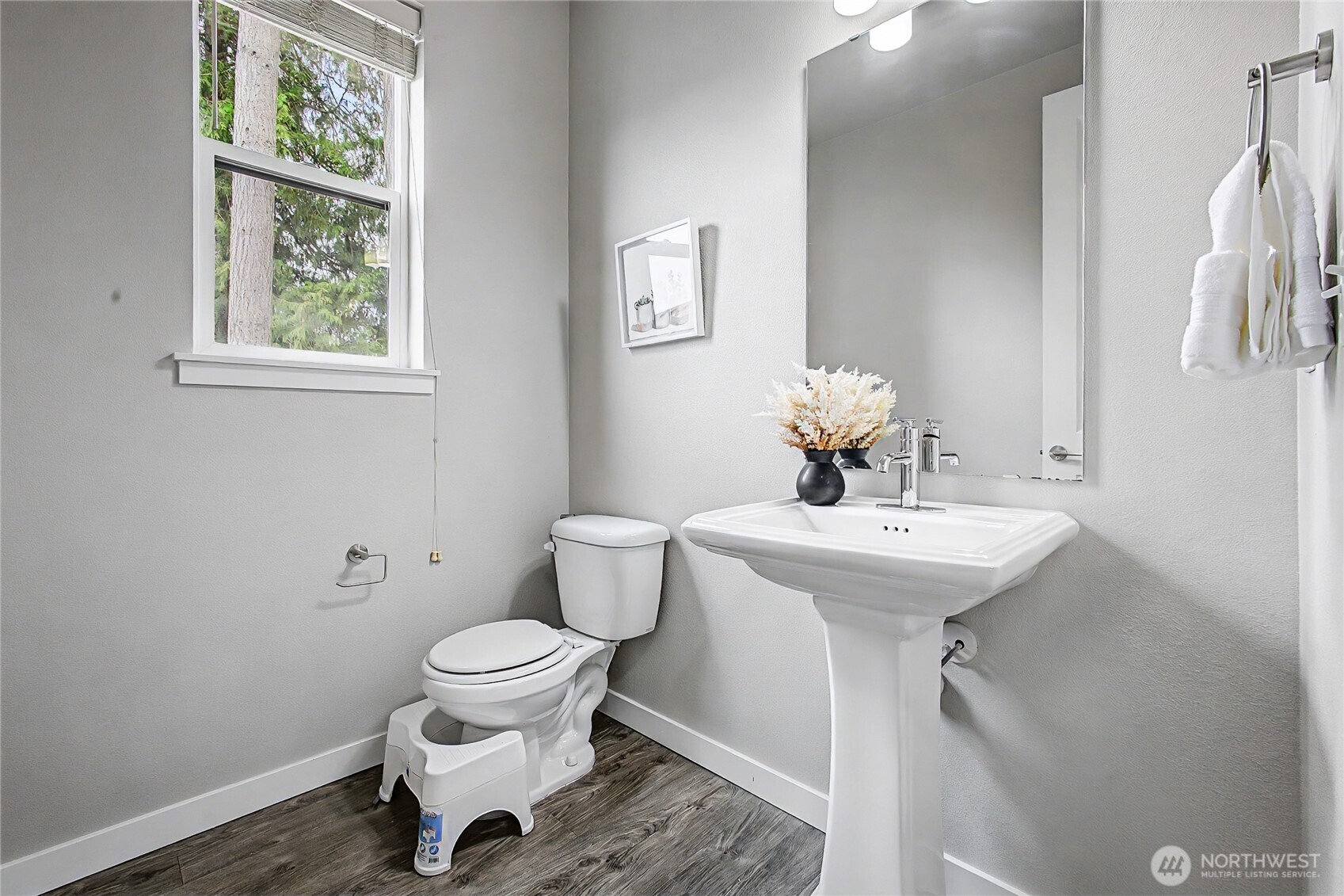 130 198th Street SE #5, Bothell, WA 98012