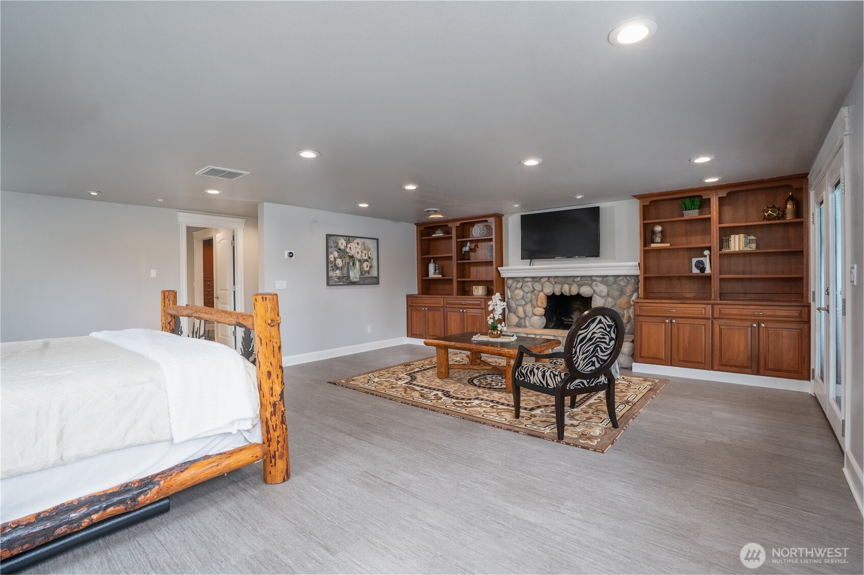 30815 Webster Road E, Eatonville, WA 98328