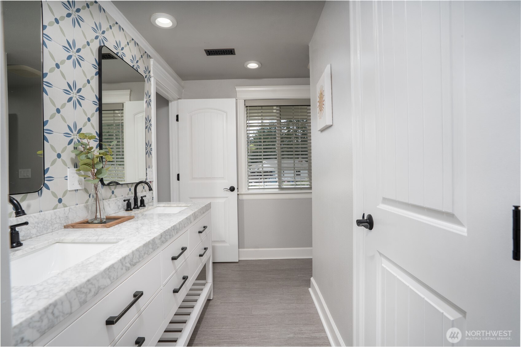 30815 Webster Road E, Eatonville, WA 98328