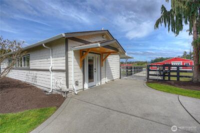 30815 Webster Road E, Eatonville, WA 98328 - Photo 22