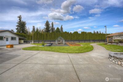 30815 Webster Road E, Eatonville, WA 98328 - Photo 29