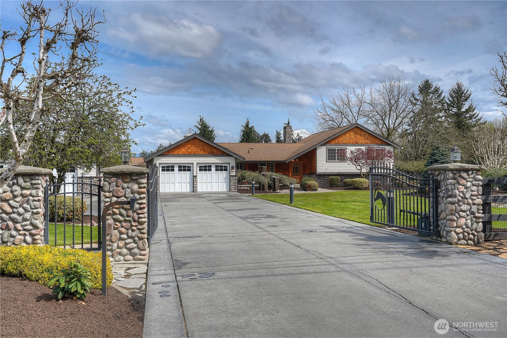 30815 Webster Road E, Eatonville, WA 98328