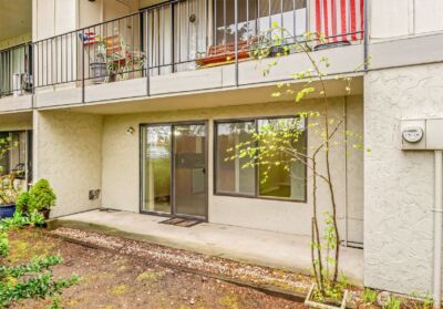 12505 NE 117th Place #J1, Kirkland, WA 98034 - Photo 17