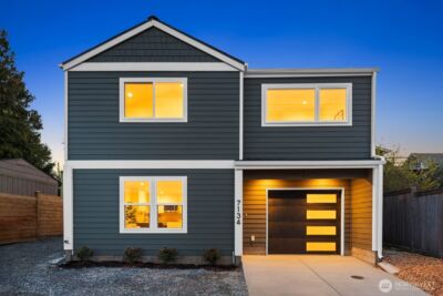 7134 34th Avenue SW, Seattle, WA 98126 - Photo 1