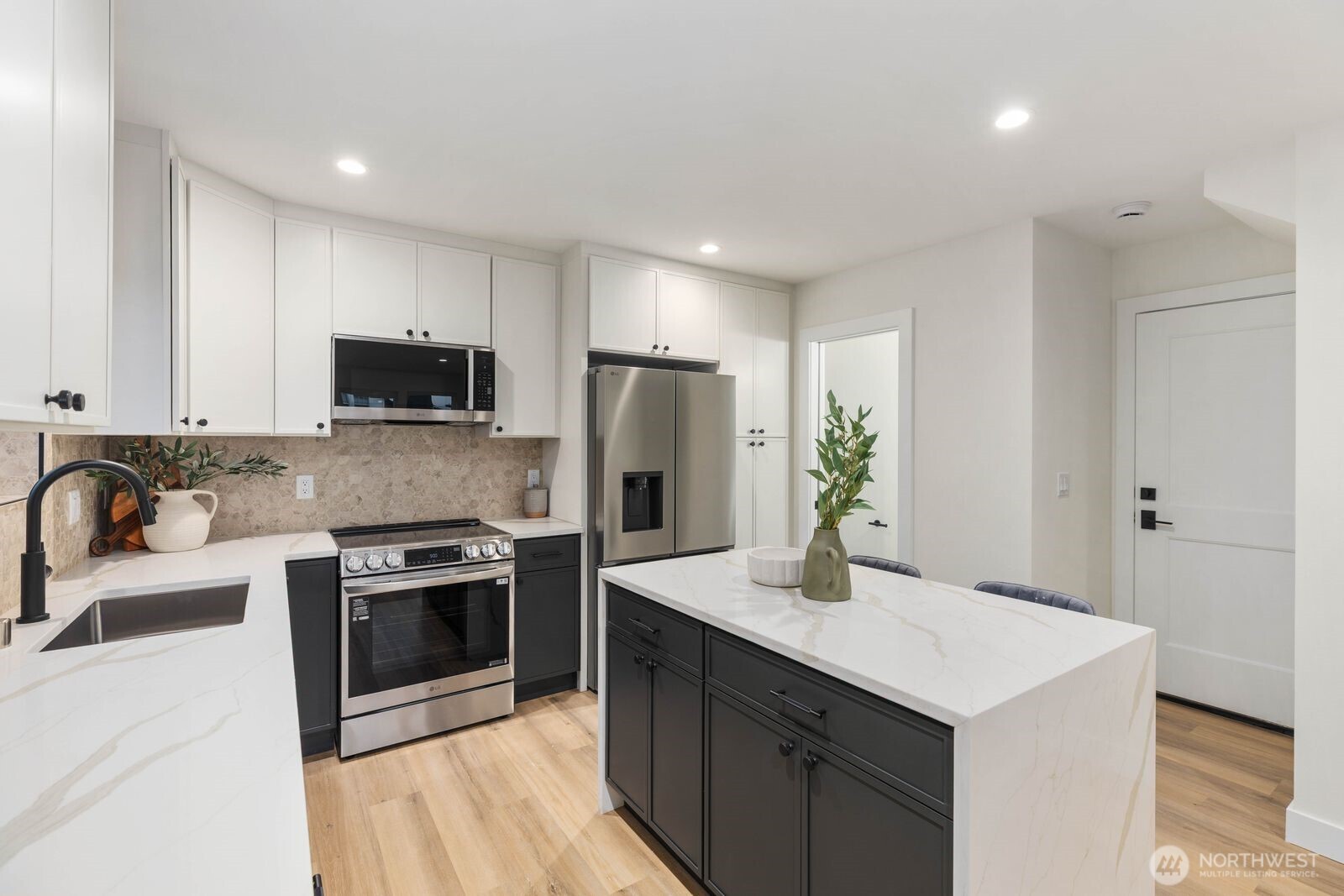7134 34th Avenue SW, Seattle, WA 98126