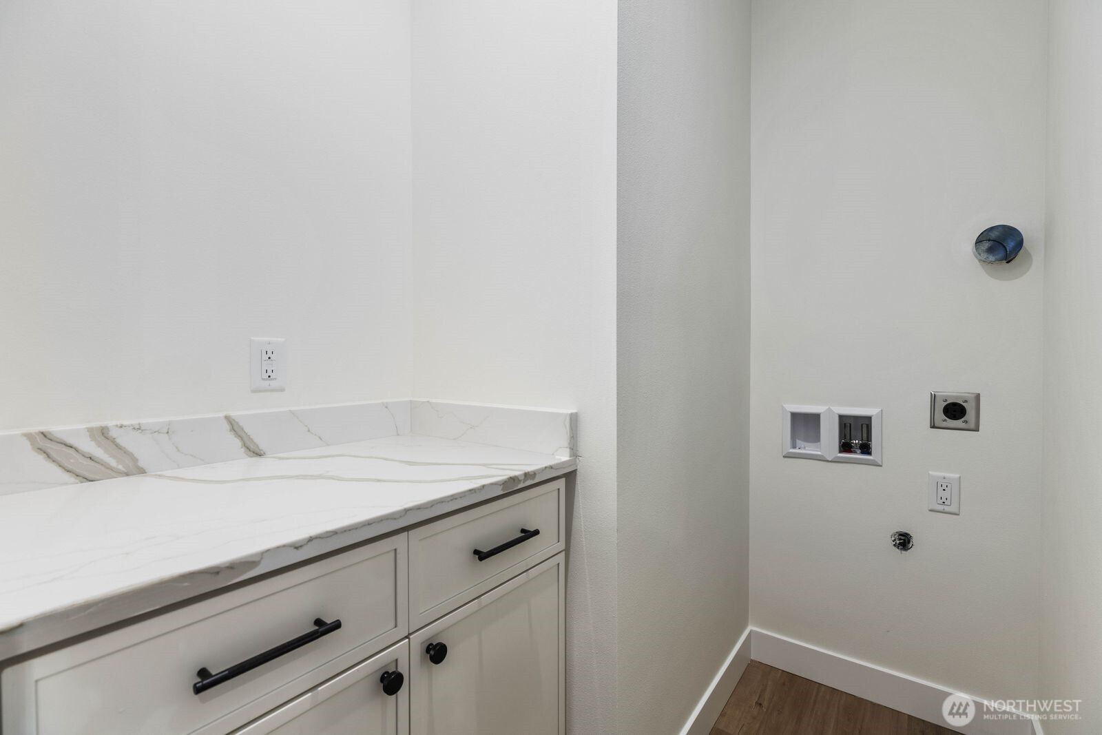 7134 34th Avenue SW, Seattle, WA 98126