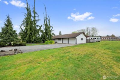 9425 51st Avenue NE, Marysville, WA 98270 - Photo 4