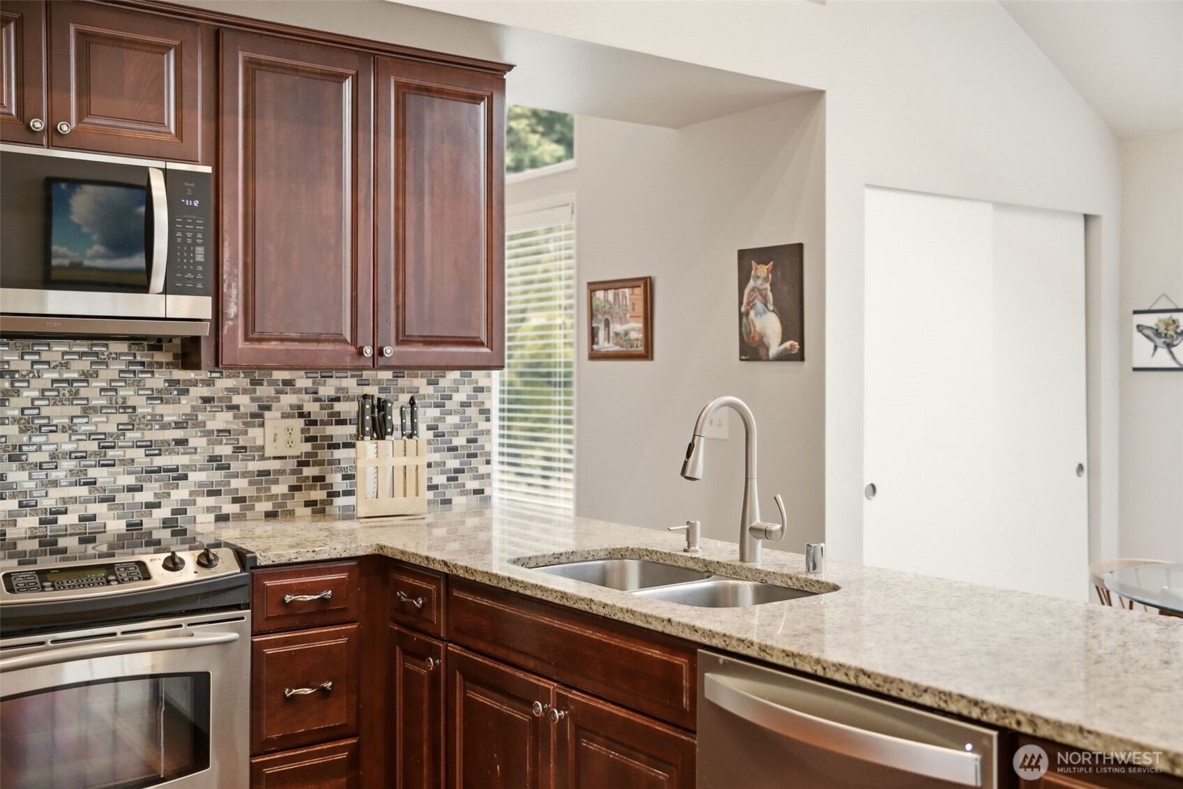 10805 52nd Place W, Mukilteo, WA 98275