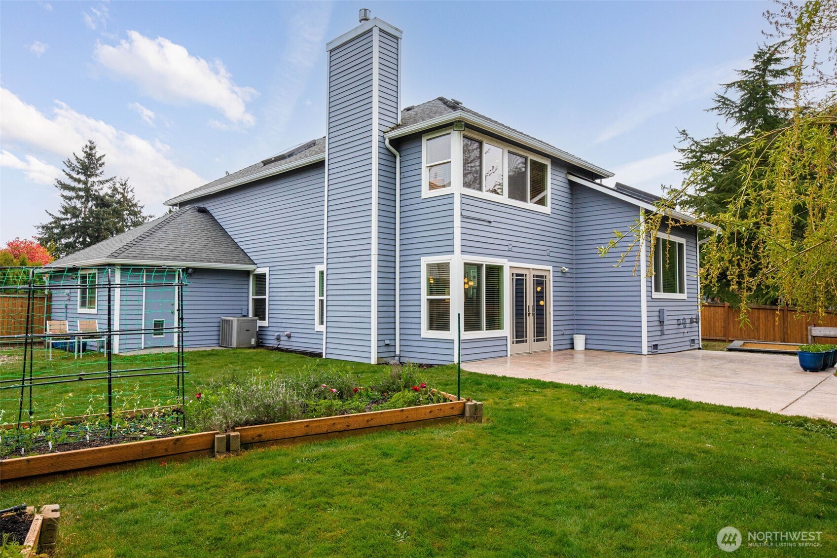 10805 52nd Place W, Mukilteo, WA 98275